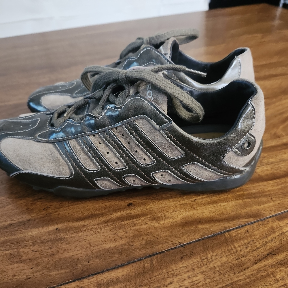 Women's Geox sneakers